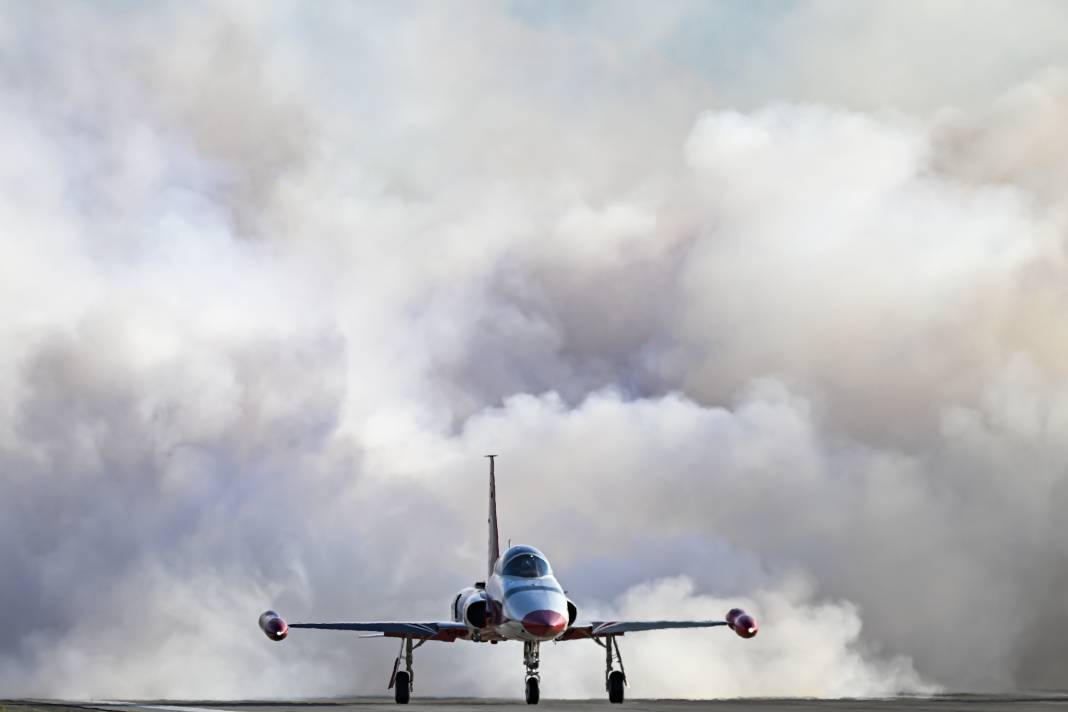 Türk Yıldızları’ndan 30 Ağustos’ta Anıtkabir’de saygı uçuşu - Resim: 31